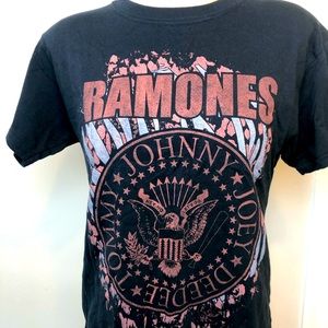 RAMONES Women’s T-Shirt